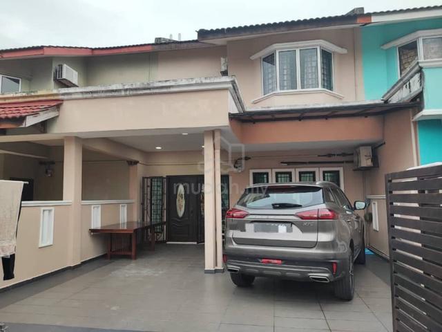 Double Storey Taman Puncak Utama Kajang Nice Renovated Unit House For