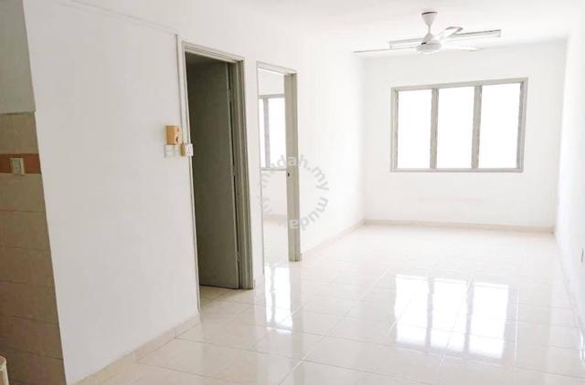 Condominium For Sale 3 Bedroom 650 Sq Ft Flora Damansara Damansara