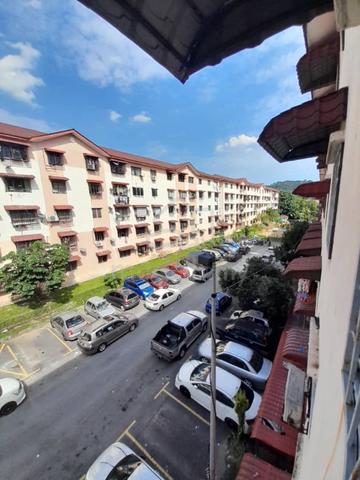 Apartment For Sale 3 Bedroom 650 Sq Ft Apartment Idaman Damansara