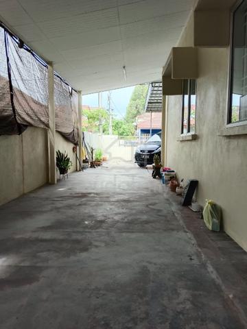 Taman Klebang Ria Freehold Single Storey Intermediate Corner House