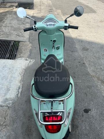 Scooter Vespa Primavera Lt Lxv S Sprint Motorcycles For