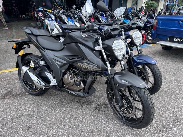 SUZUKI GIXXER 250 NAKED Ready Gixxer Sf 250cc Motorcycles For Sale