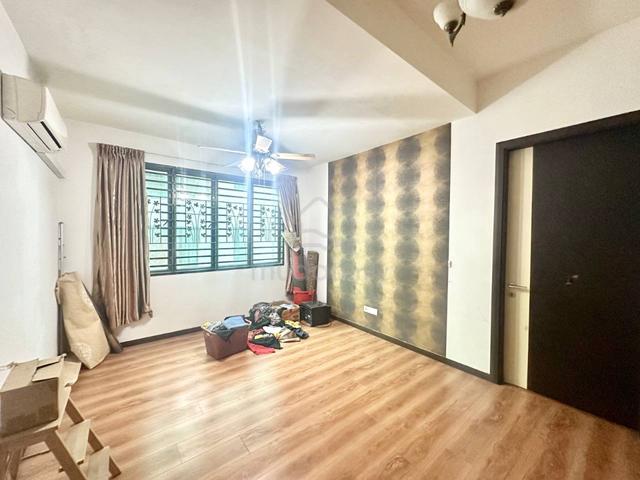 RENOVATED Freehold 3 Storey Semi D Tmn Tropika 2 Sungai Tangkas Kajang