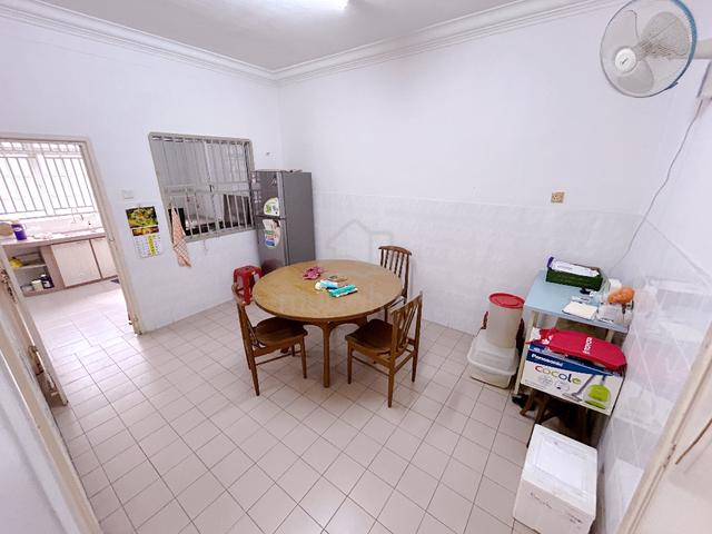 Double Storey Terrace Bedrooms Pulau Gadong Ting Hua Bertam Perdana