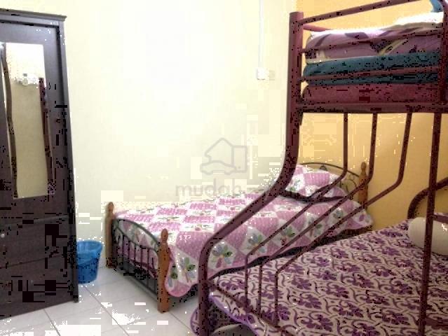 Homestay 4 Bilik Lengkap Dan Selesa Ayer Keroh Accommodation