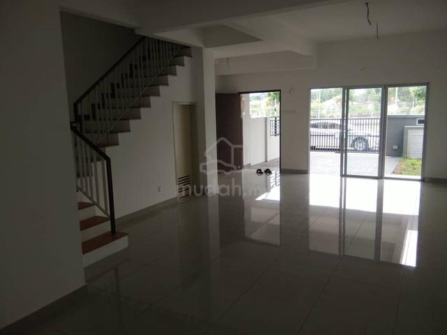 Storey Terraced House For Sale Bedroom Sq Ft Semenyih