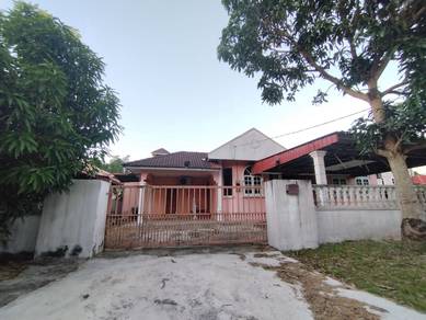 Bungalow House For Sale in Kota Bharu,KTN