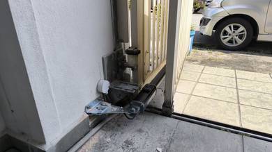 ISKANDAR PUTERI Dnor 212K Autogate Motor System