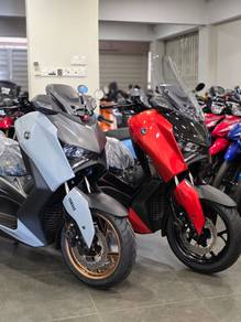 Yamaha XMAX