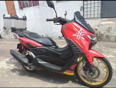 Yamaha NMAX