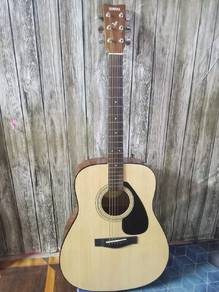 YAMAHA F310 Guitar (Ori) 41"
