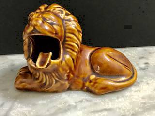 Vintage Ceramic Lion Ashtray