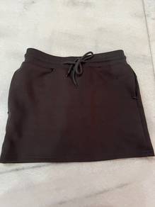 skort