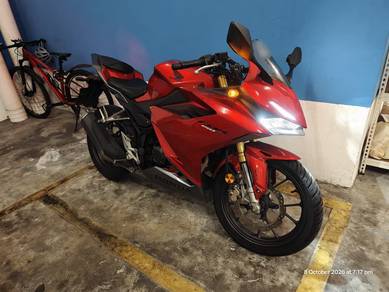 Honda CBR150R
