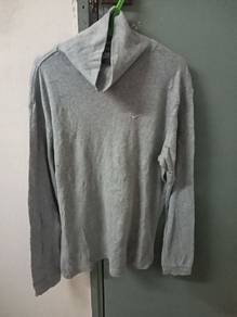 42) nike turtle neck long sleeve shirt