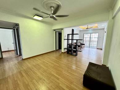 Apartment For Sale in Sri Lavender Apartment