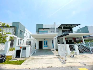 Semi-Detached House For Sale in Nilai,NSN
