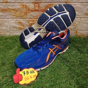 Asics - Kasut Sukan - 7.5UK