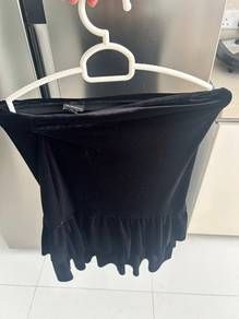 Truworths Black Velvet Ruffle Skirt