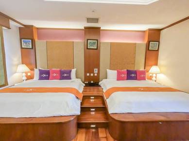 Twin Courtyard Villa For Sale in Port Dickson,NSN