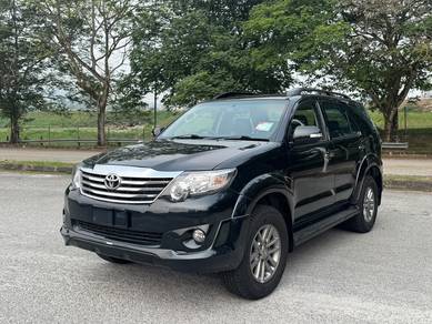 Toyota Fortuner V TRD SPORTIVO in Sungai Besi, KUL