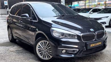 BMW 220i 20i GRAN TOURER (LUXURY) in Cheras, SGR