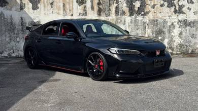 Honda Civic Type R TYPE R in Taman Tun Dr Ismail, KUL