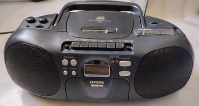 Aiwa CSD - EX35 Portable CD Radio Cassette Player