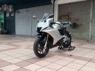 Yamaha YZF-R15