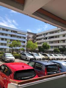 Apartment For Sale in Medan Mutiara