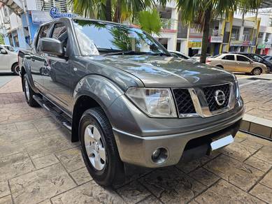 Nissan Navara SE (MT) in Seri Kembangan, SGR