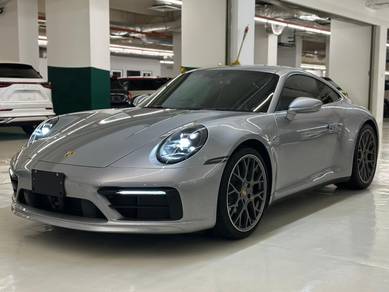 Porsche 911 Carrera CARRERA 4 in Damansara, KUL