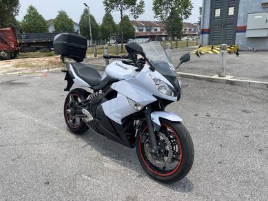 Kawasaki ER-6f