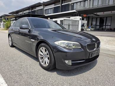 BMW 523i 23i (CKD) in Petaling Jaya, SGR