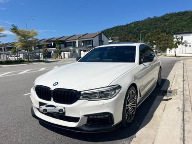 2017 BMW 530i 30I M-SPORT (CBU)