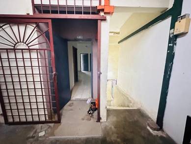 Apartment For Rent in Taman Kajang Utama