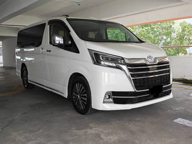 Toyota Granace PREMIUM in Seri Kembangan, SGR