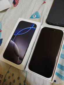 Iphone 16 Pro black titanium