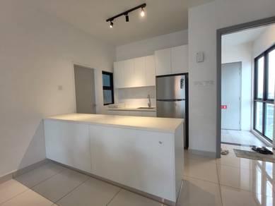 Condominium For Rent in Vertu Resort @ Aspen Vision City