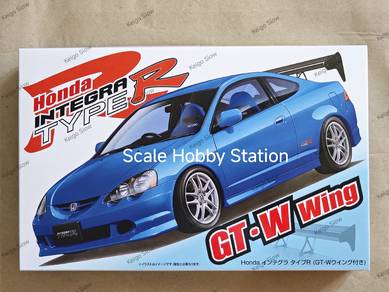Fujimi 1:24 Honda Integra Type R DC5 (w/GT.W Wing)