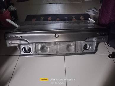 Bonet belakang wira sedan