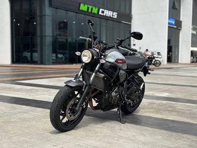 Yamaha XSR900