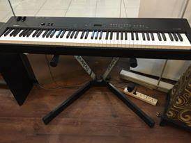 Yamaha stage piano cp33 ( open unit )