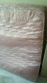 queen size mattress