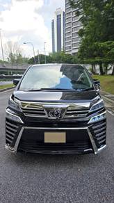 Toyota Vellfire Z GOLDEN EYES in Mutiara Damansara, SGR