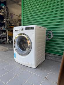 Front load hot washer Electrolux mesin basuh 10k-g