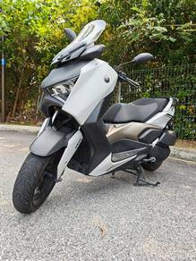 Yamaha XMAX