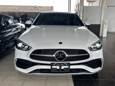 Mercedes Benz C200 AMG 200 AMG LINE in Seri Kembangan, SGR