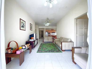 Condominium For Sale in Platinum Hill PV 5