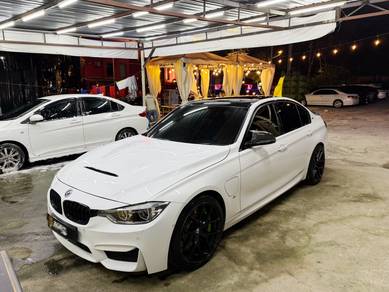 BMW 330e 30E M SPORT (CKD) in Kuchai Lama, KUL